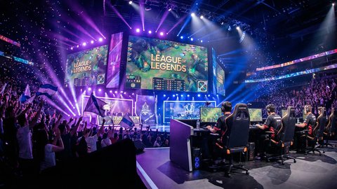 探花视频制作花絮